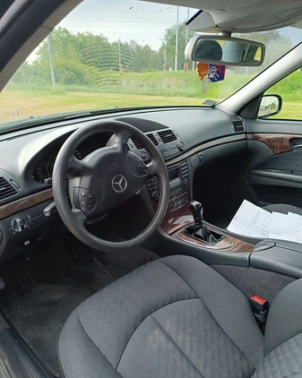 Mercedes-Benz Klasa E cena 13500 przebieg: 310000, rok produkcji 2003 z Wrocław małe 92